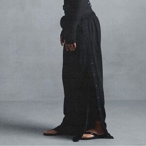 Skims x Nike Side Snaps Pant